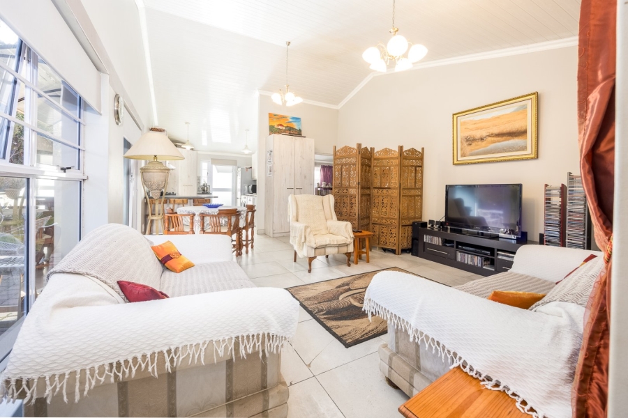 4 Bedroom Property for Sale in Vierlanden Western Cape